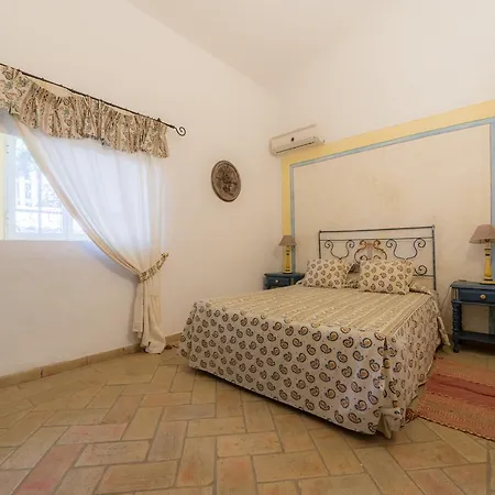 Penzion Quinta De Sao Faustino - Turismo Rural *