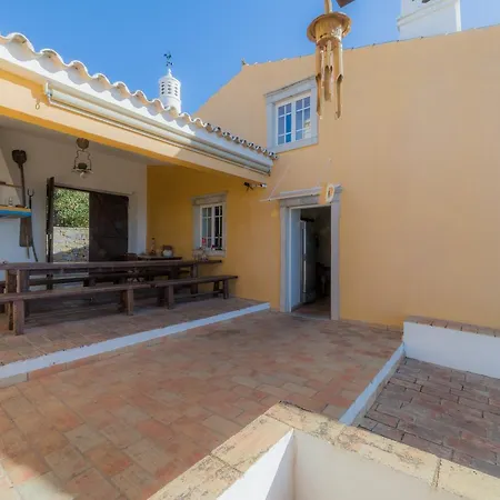 Gasthuis Quinta De Sao Faustino - Turismo Rural *